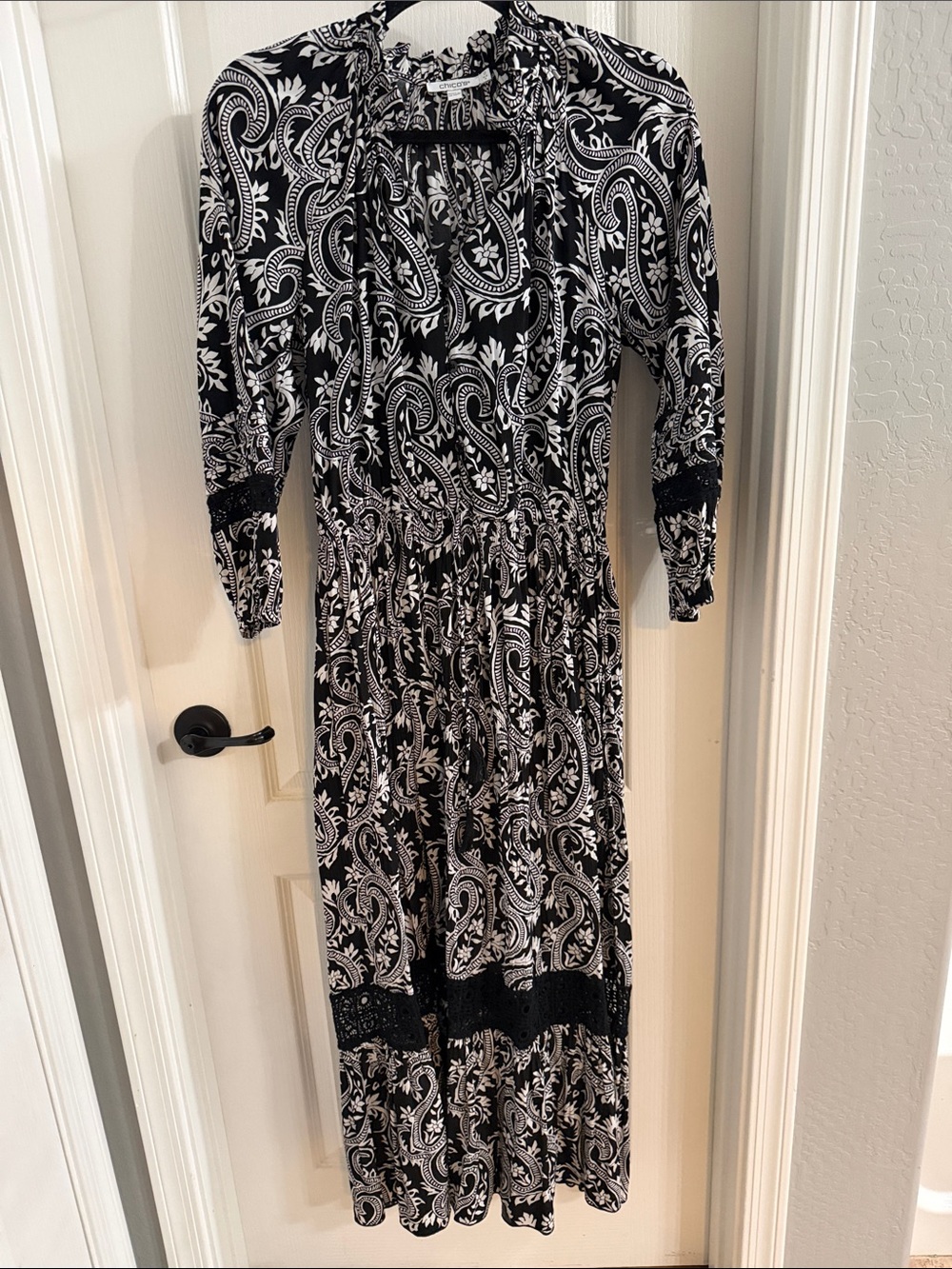 Chico's Black & White Paisley Maxi Dress with Lace Trim